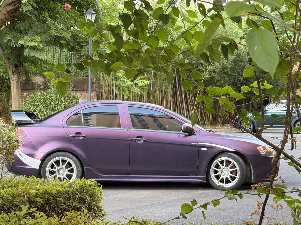 Mitsubishi Lancer EX