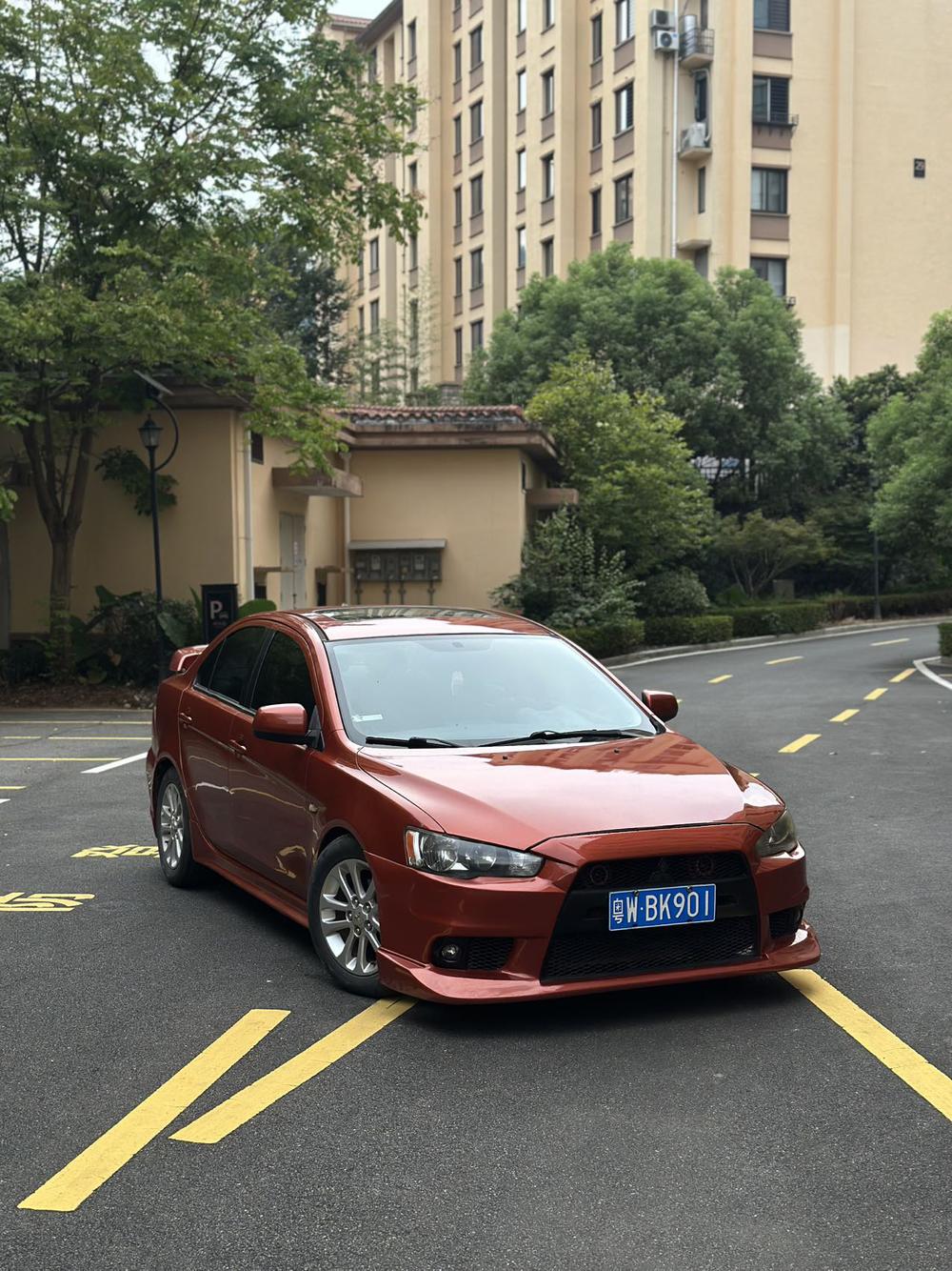 Mitsubishi Lancer EX