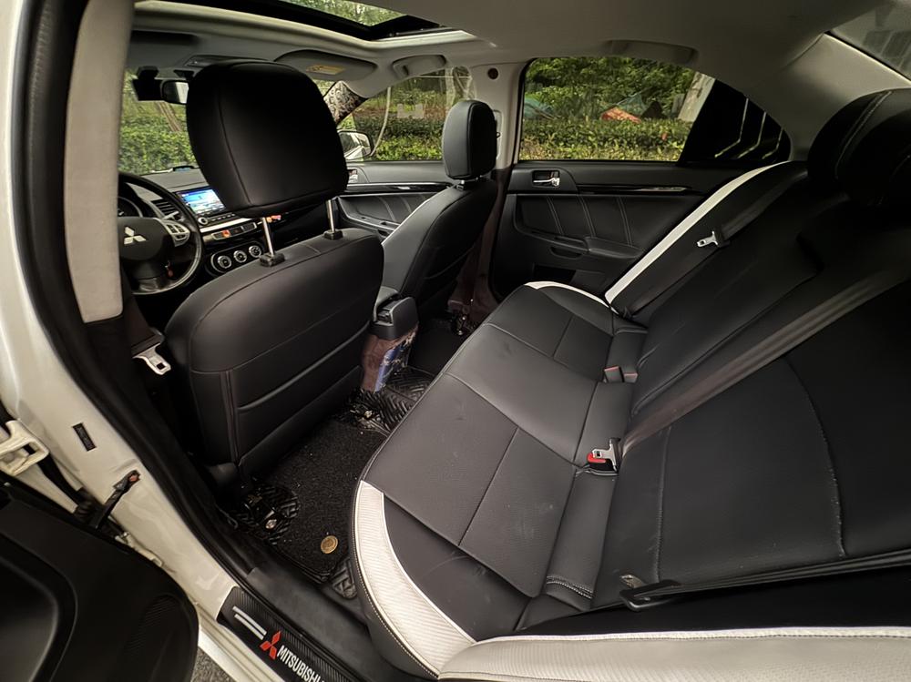 Mitsubishi Lancer EX