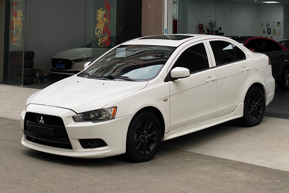 Mitsubishi Lancer EX