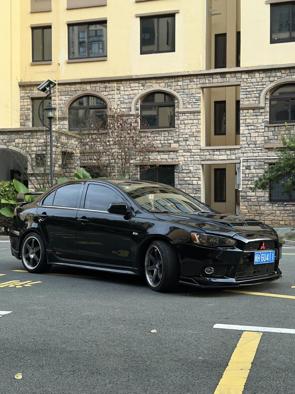 Mitsubishi Lancer EX