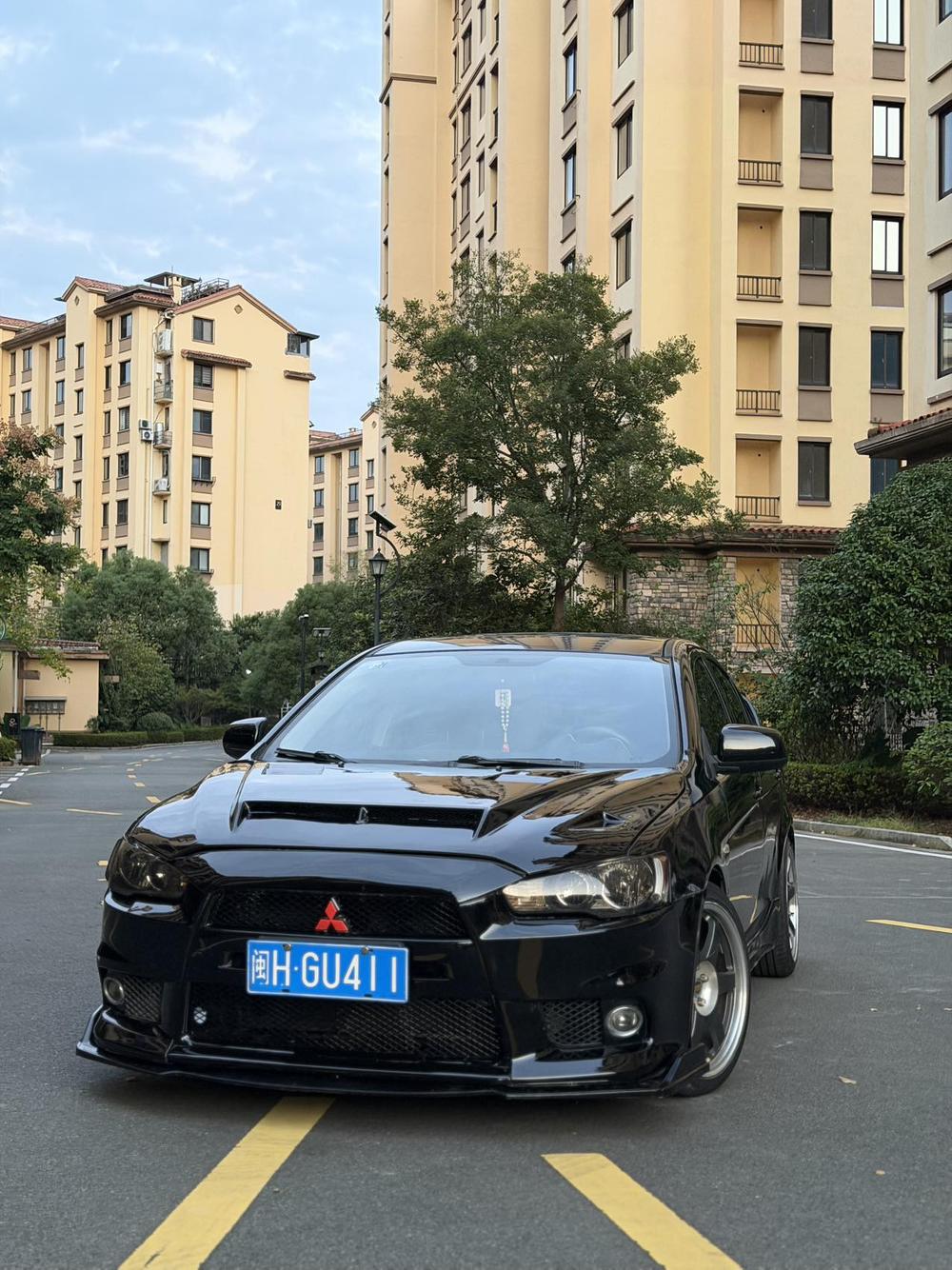 Mitsubishi Lancer EX