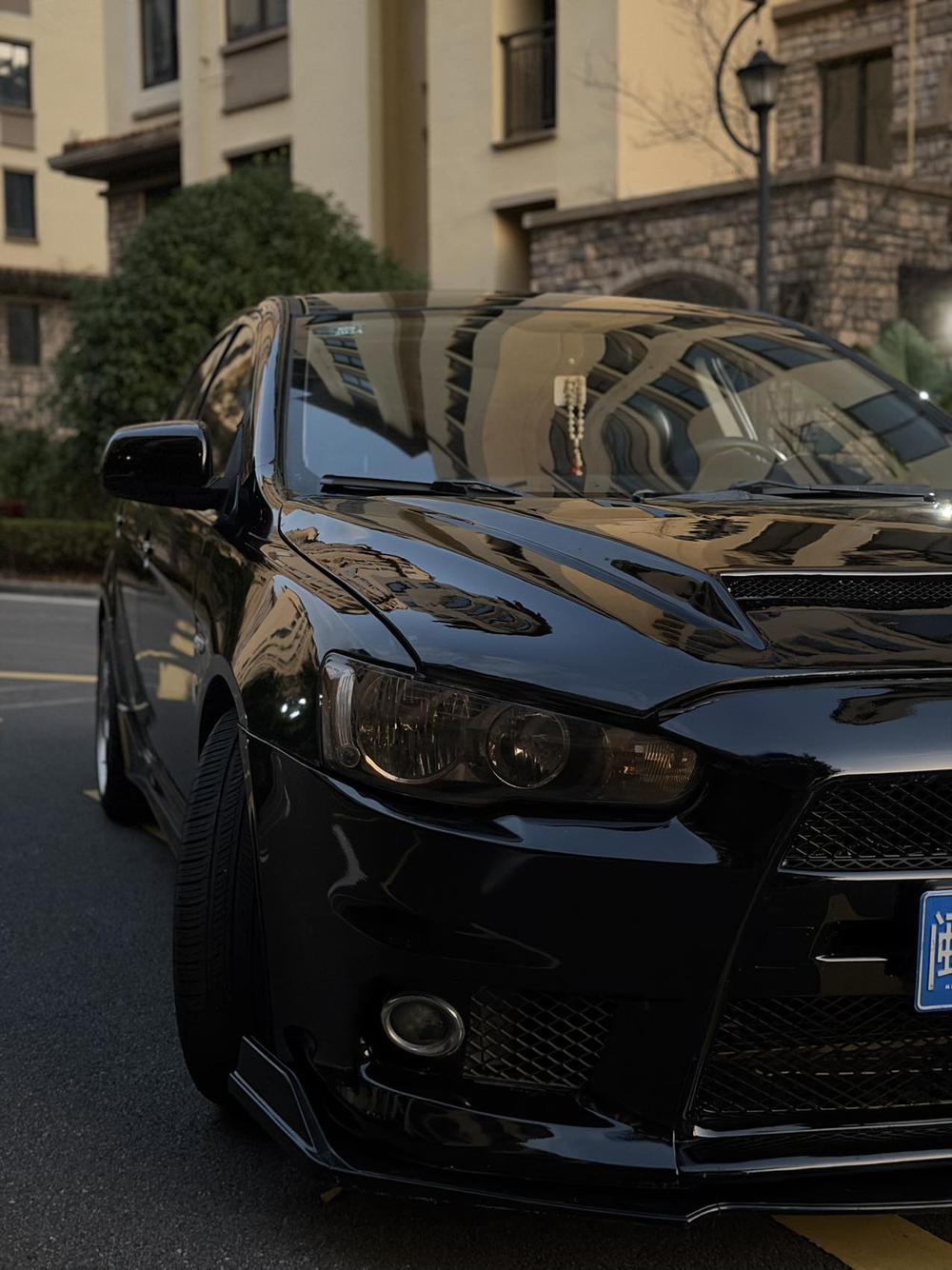 Mitsubishi Lancer EX