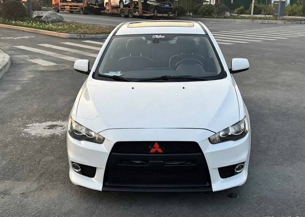 Mitsubishi Lancer EX