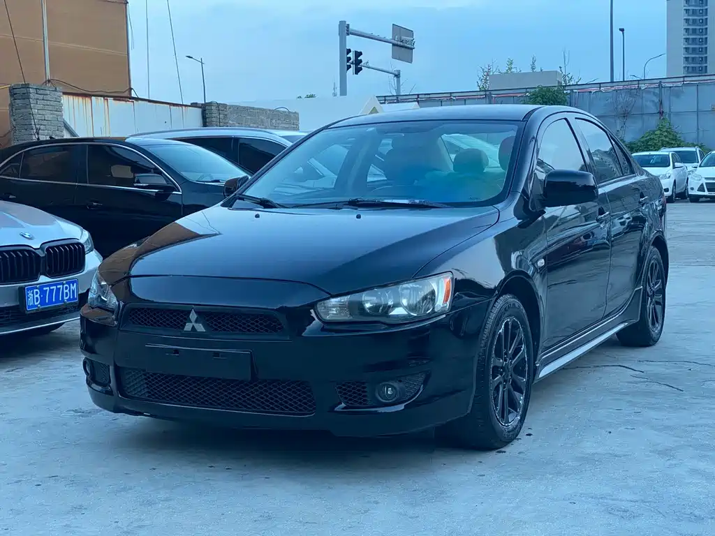 Mitsubishi Lancer EX