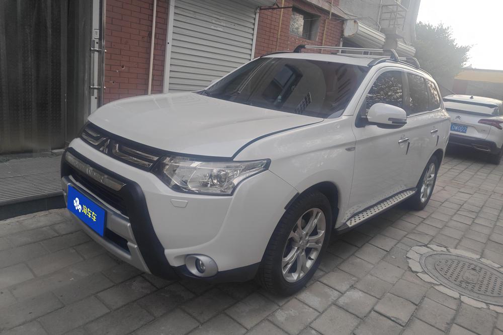 Mitsubishi Outlander (Import)