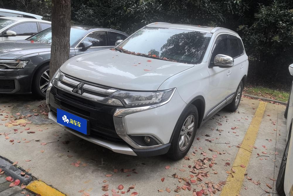 Mitsubishi Outlander (Import)