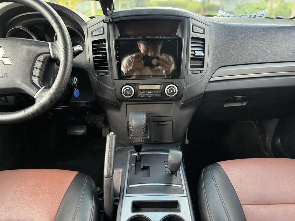 Mitsubishi Pajero (Import)