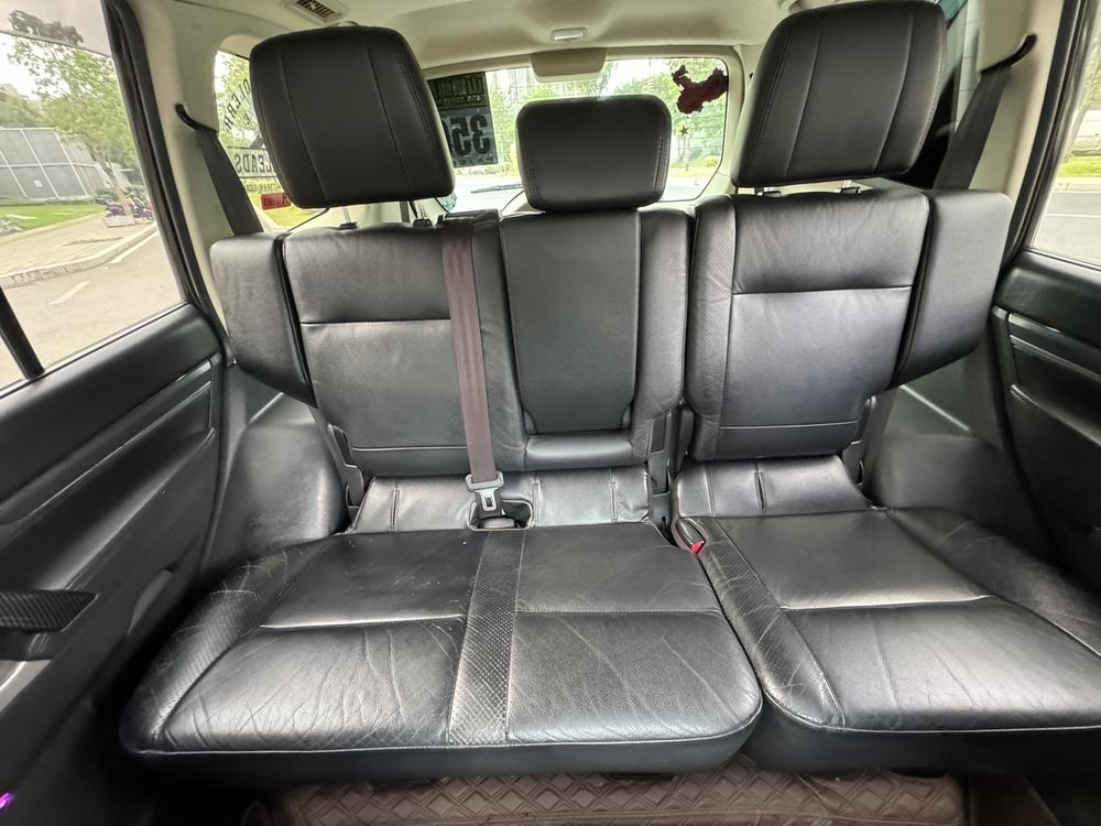 Mitsubishi Pajero (Import)