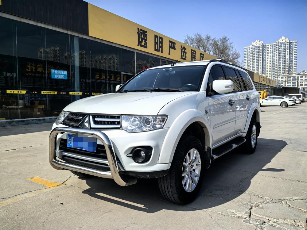 Mitsubishi Pajero Sport