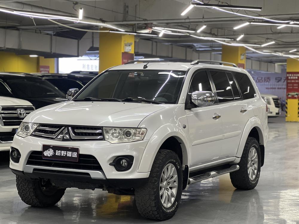 Mitsubishi Pajero Sport