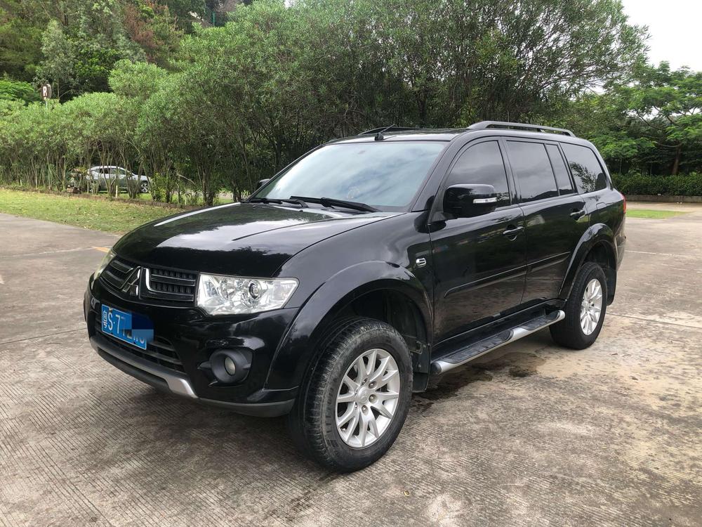 Mitsubishi Pajero Sport