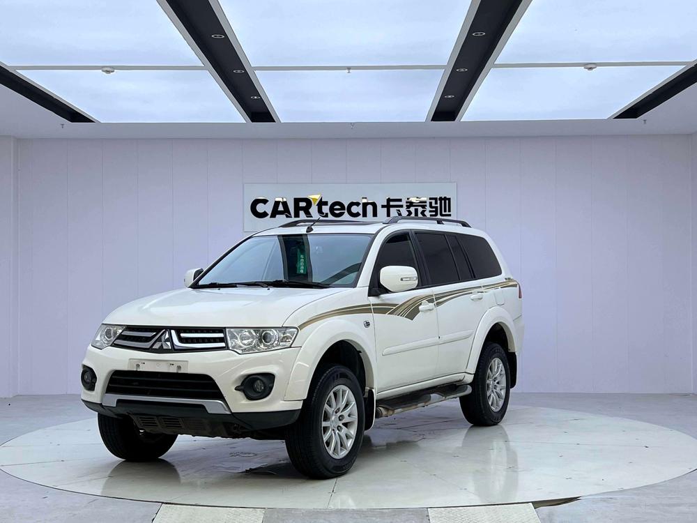 Mitsubishi Pajero Sport