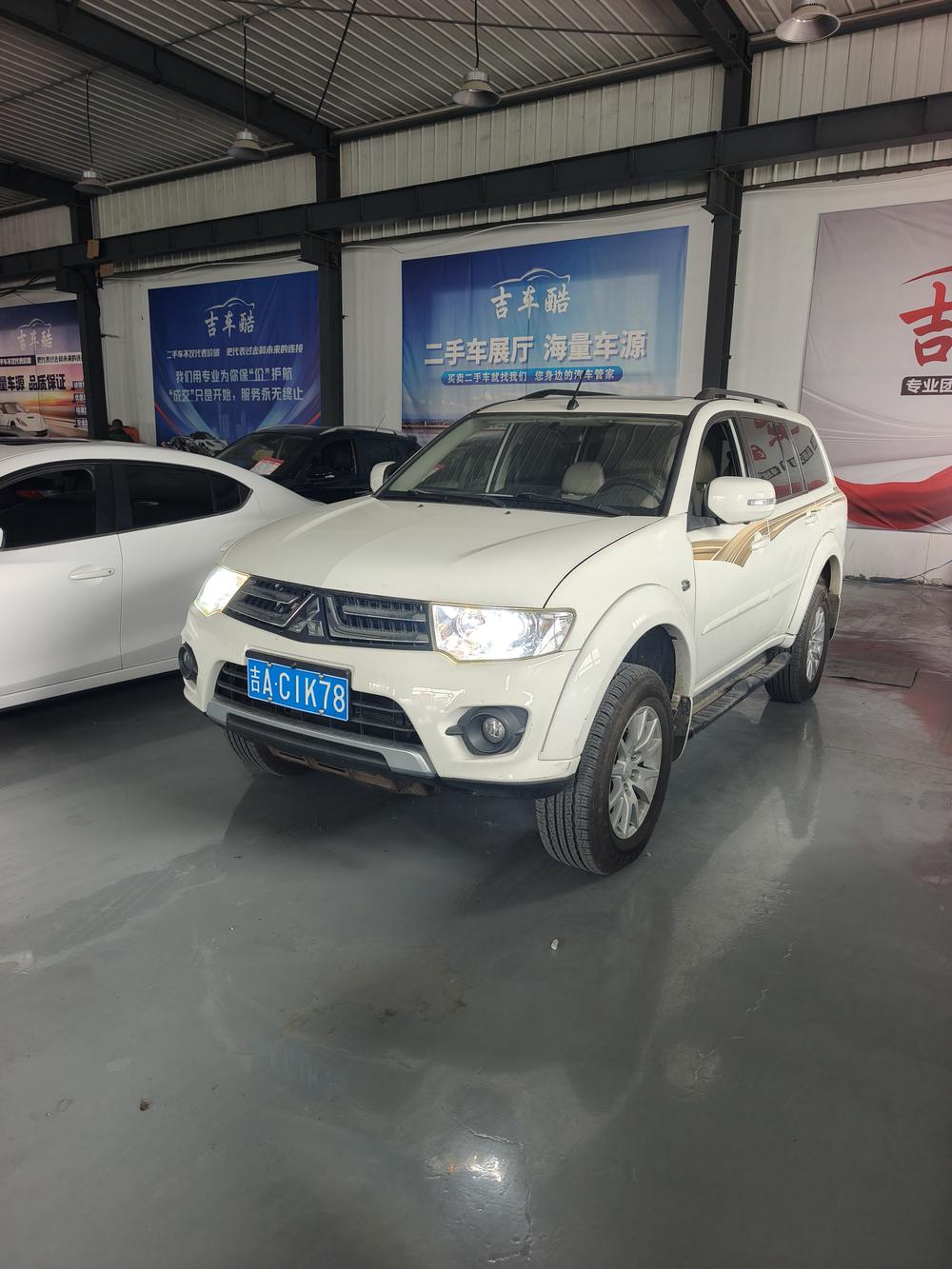 Mitsubishi Pajero Sport