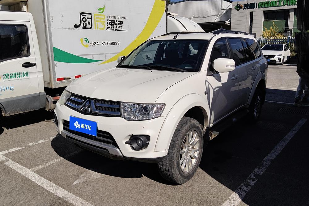 Mitsubishi Pajero Sport