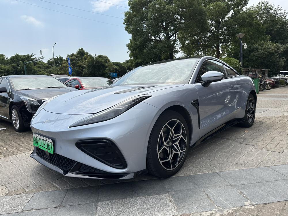 Neta Neta GT