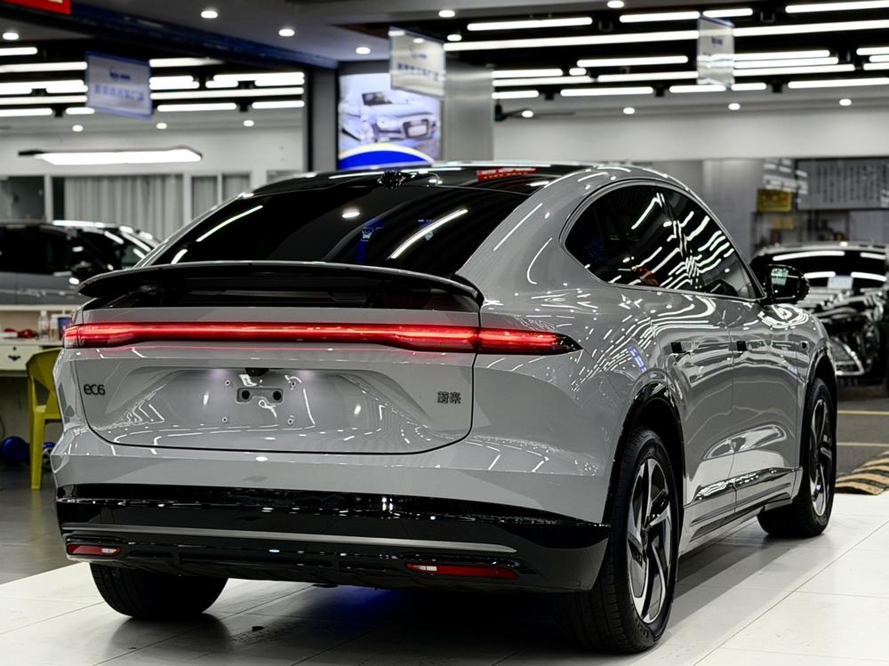 NIO NIO EC6