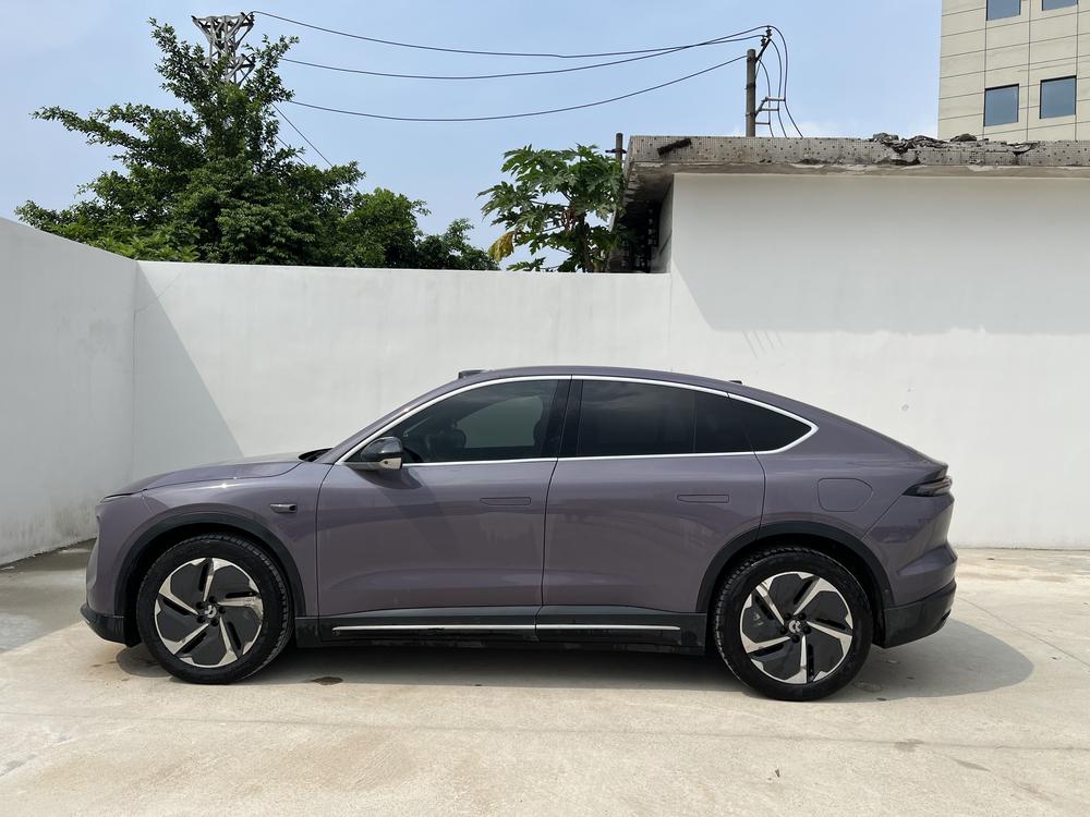 NIO NIO EC6