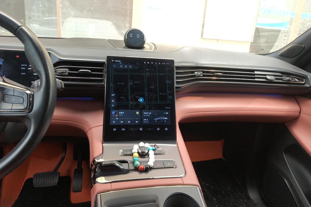 NIO NIO EC6