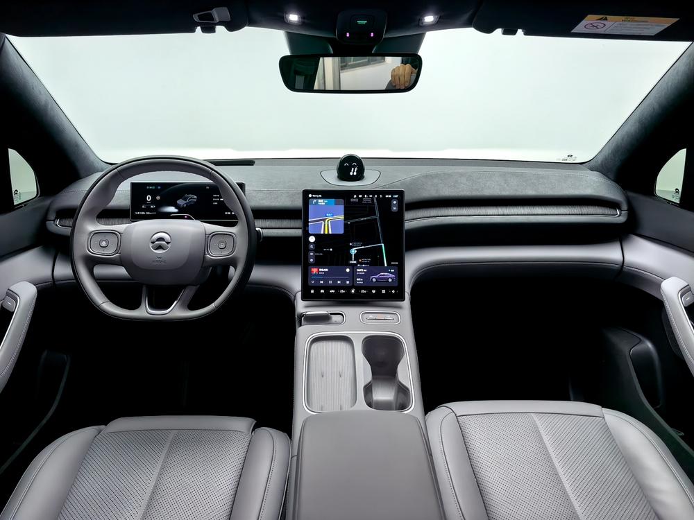 NIO NIO EC6