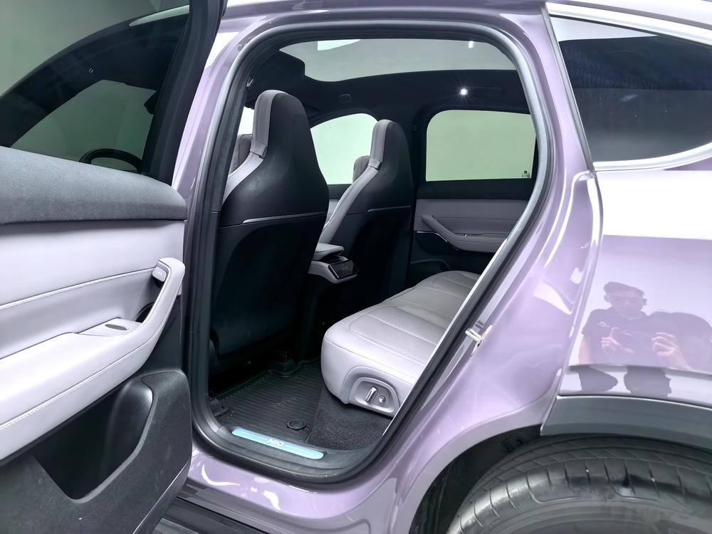 NIO NIO EC6