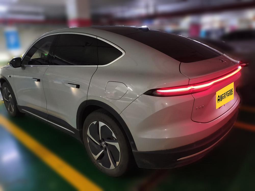 NIO NIO EC6