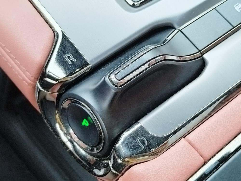 NIO NIO EC6