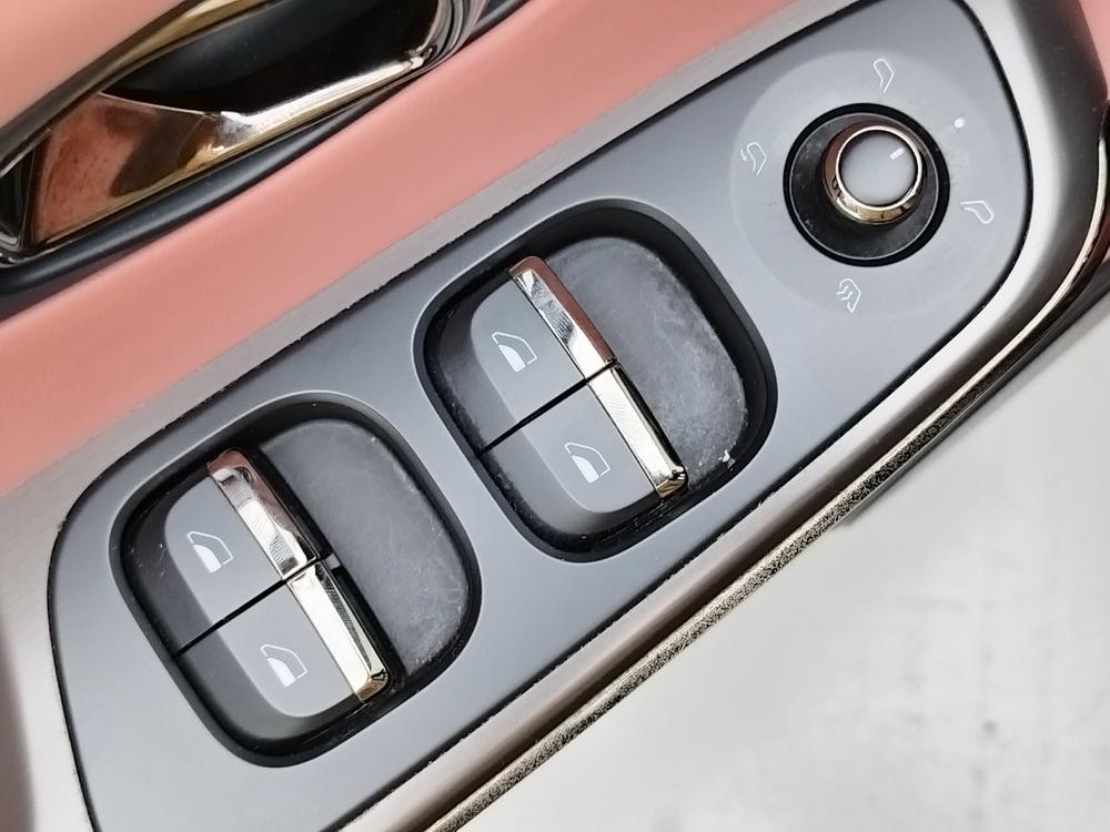 NIO NIO EC6