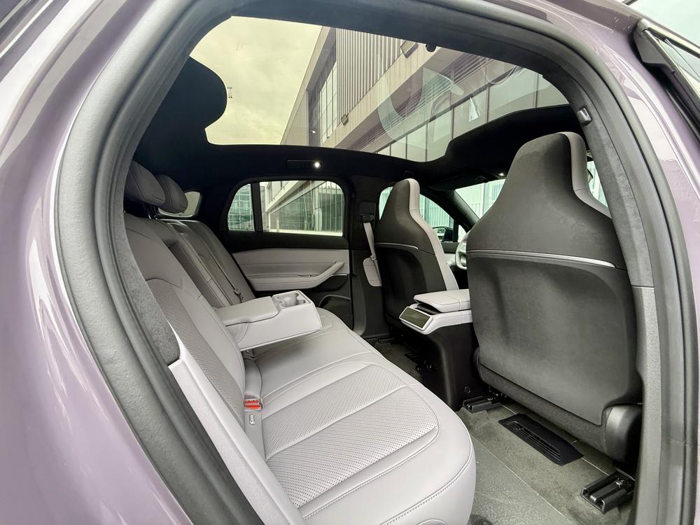NIO NIO EC6