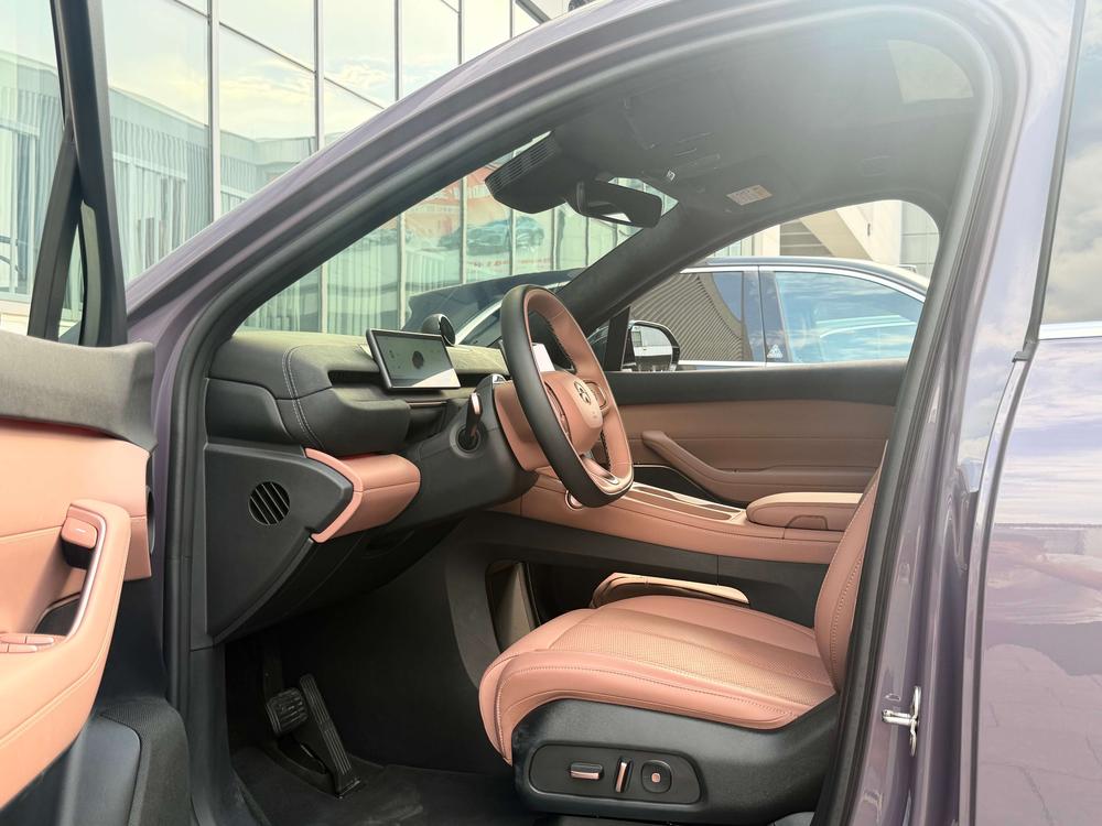 NIO NIO EC6