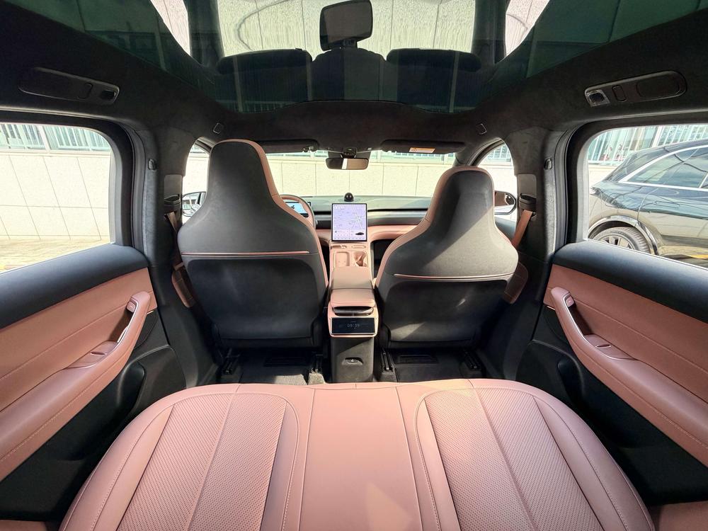 NIO NIO EC6