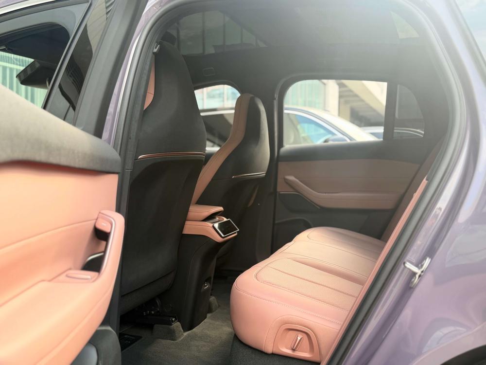 NIO NIO EC6