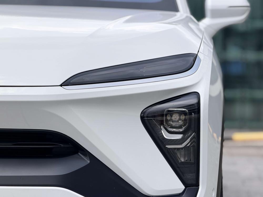NIO NIO EC6