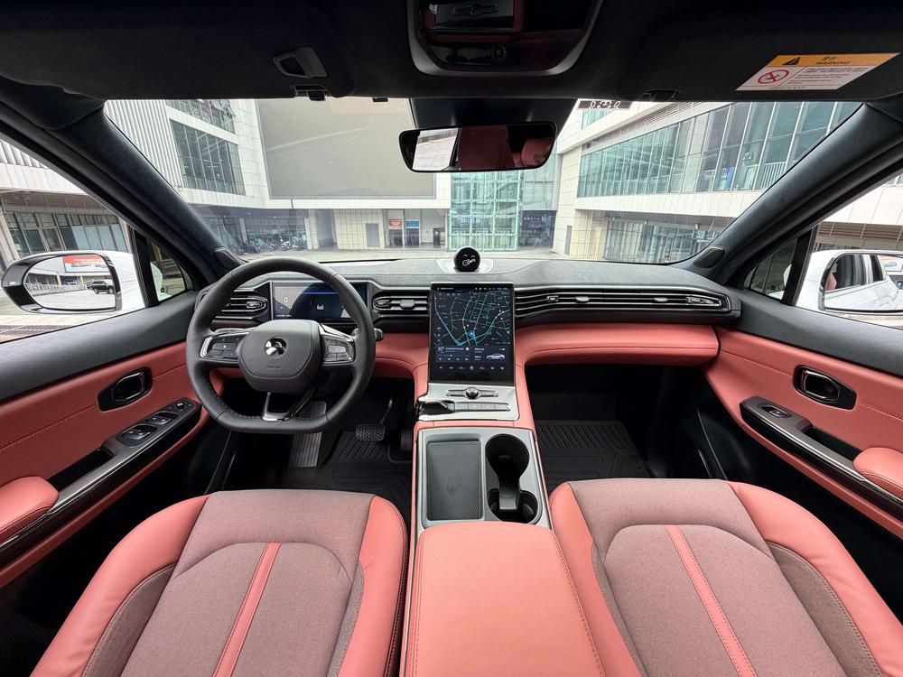 NIO NIO EC6
