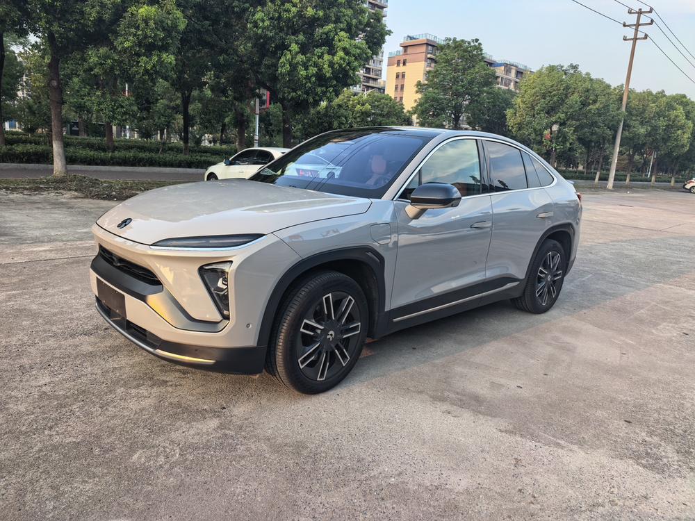 NIO NIO EC6
