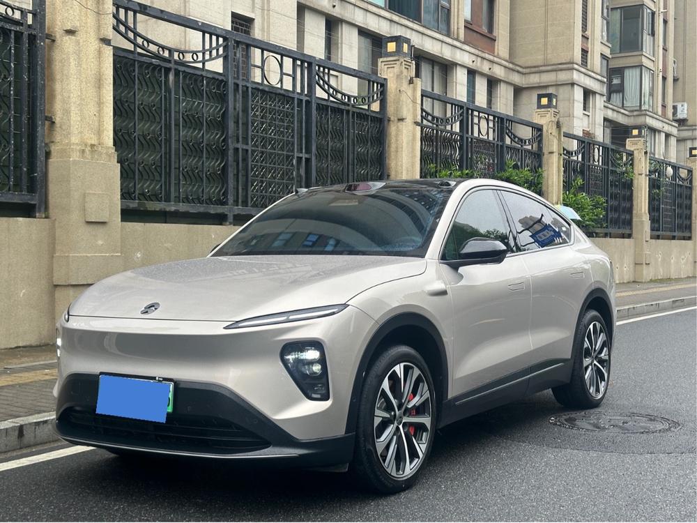NIO NIO EC7