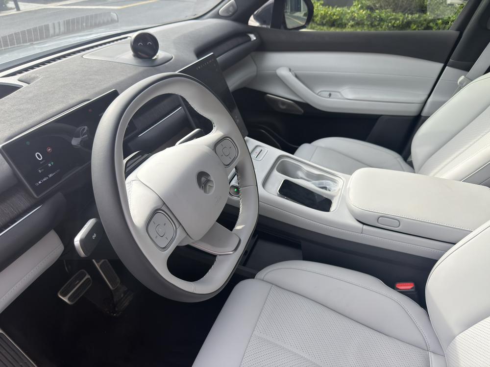 NIO NIO EC7