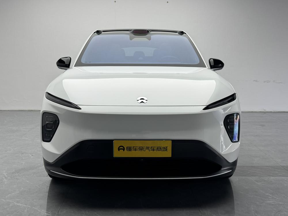 NIO NIO EC7