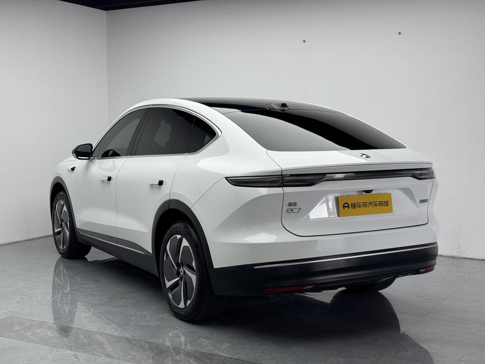 NIO NIO EC7