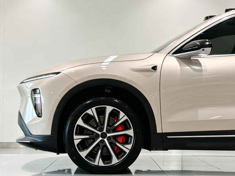 NIO NIO EC7