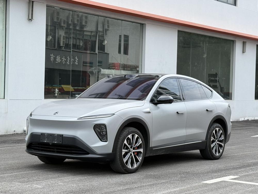 NIO NIO EC7
