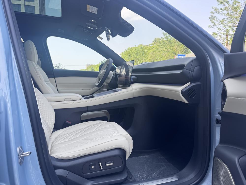 NIO NIO ES6