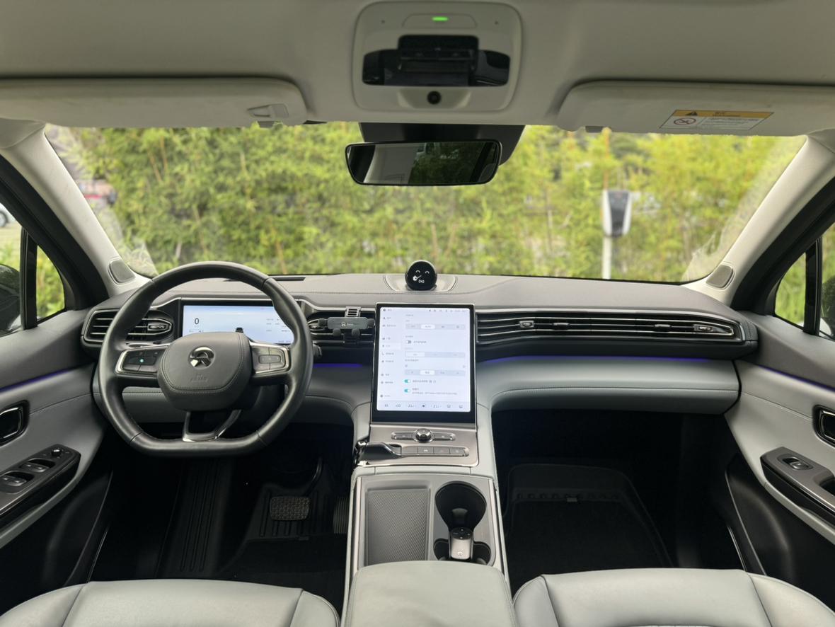 NIO NIO ES6