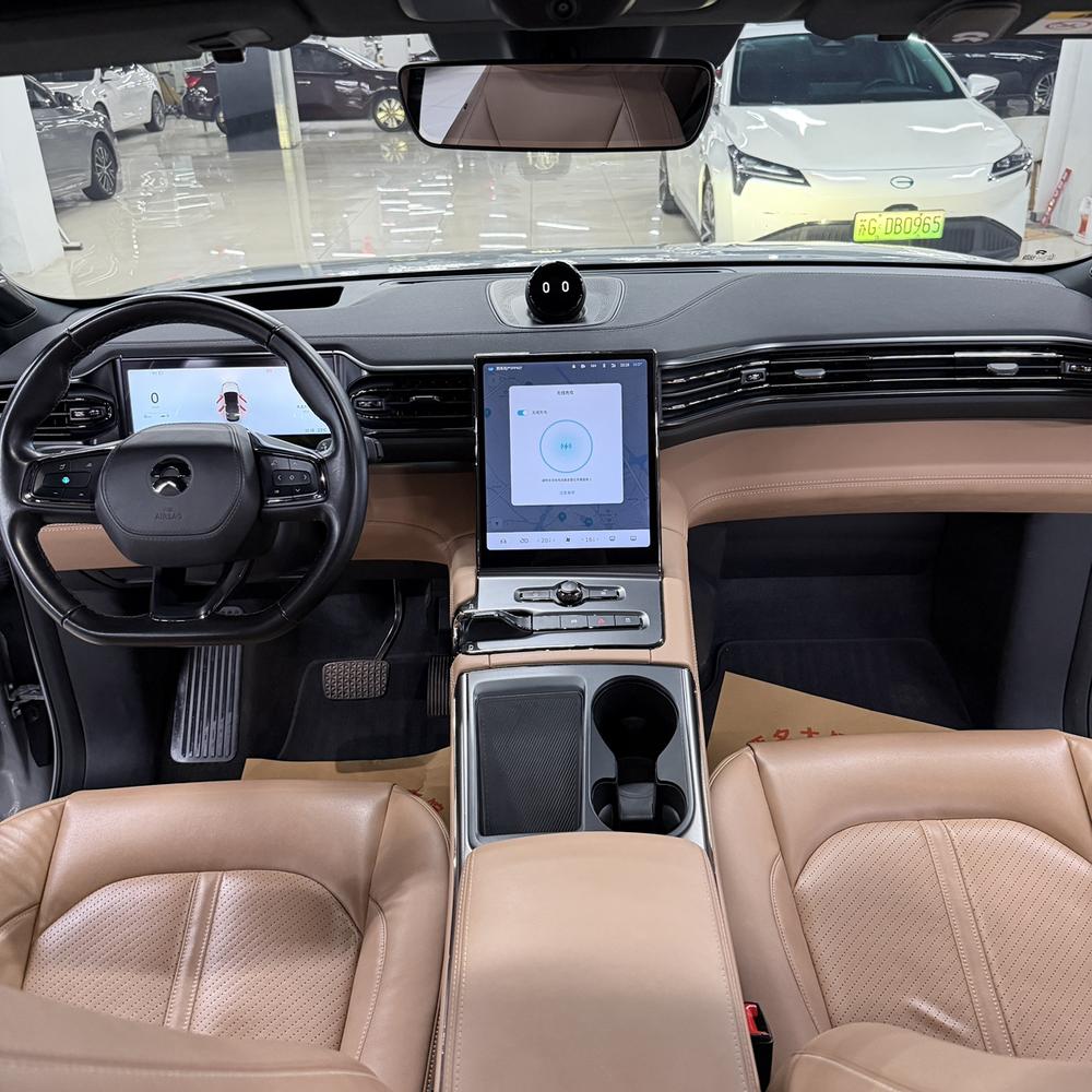 NIO NIO ES6