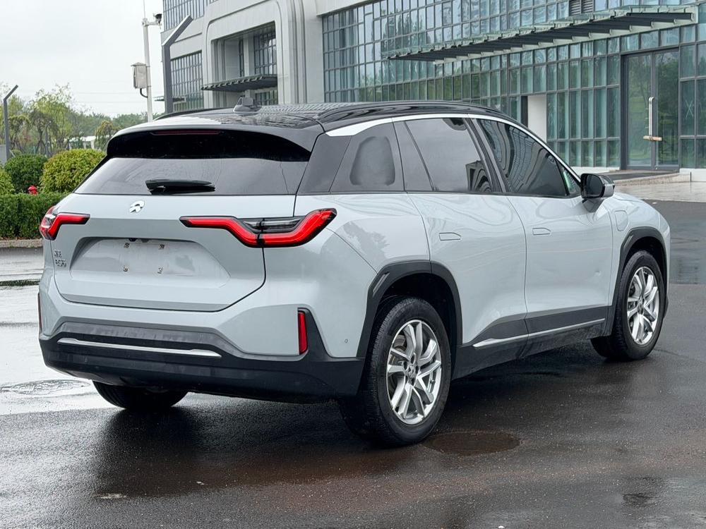 NIO NIO ES6