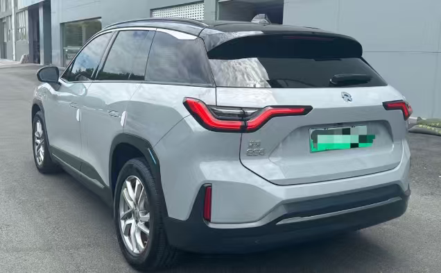 NIO NIO ES6