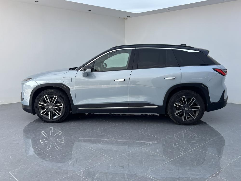 NIO NIO ES6