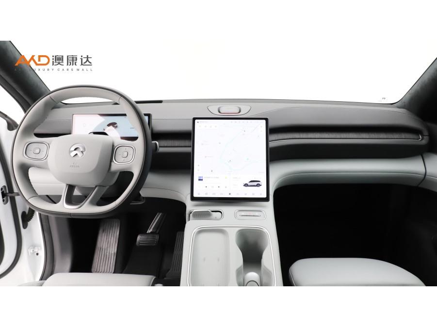 NIO NIO ES6