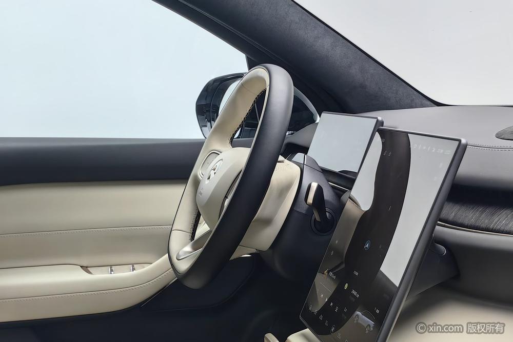 NIO NIO ES6