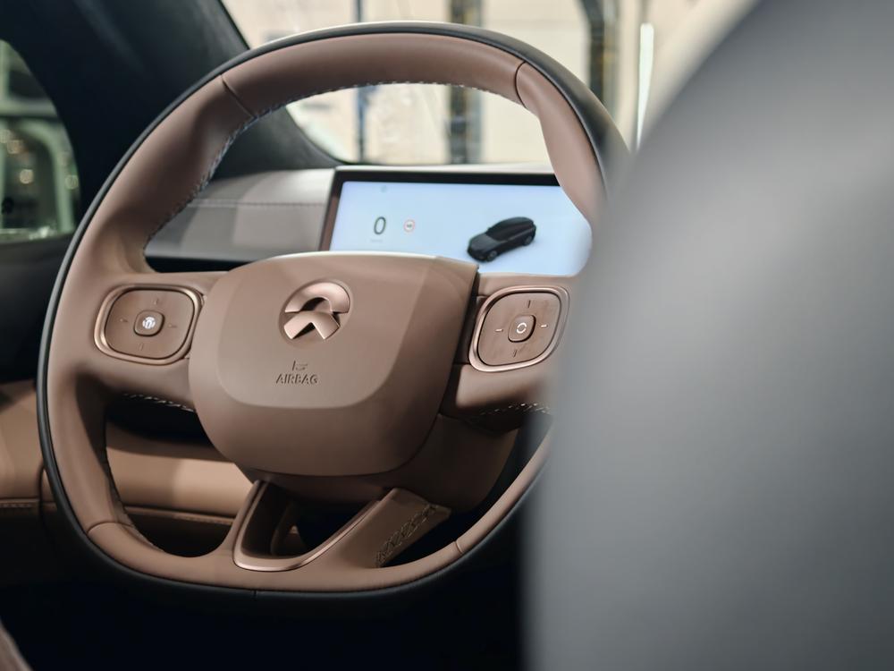NIO NIO ES6